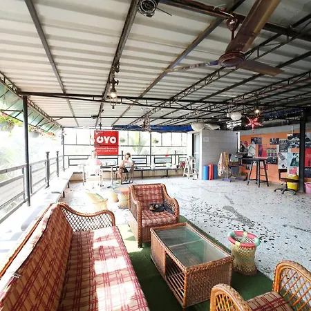 Maple The Hubz-Hostel-3